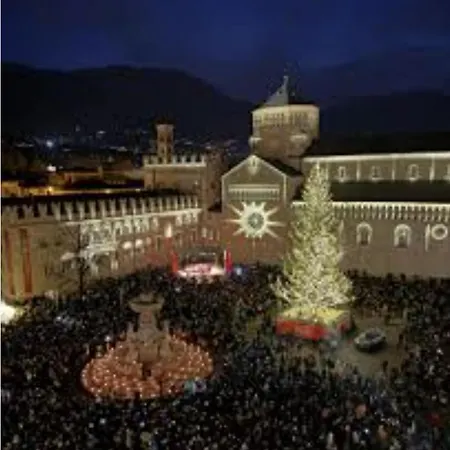 Accanto Ai Mercatini Di Natale Apartment *