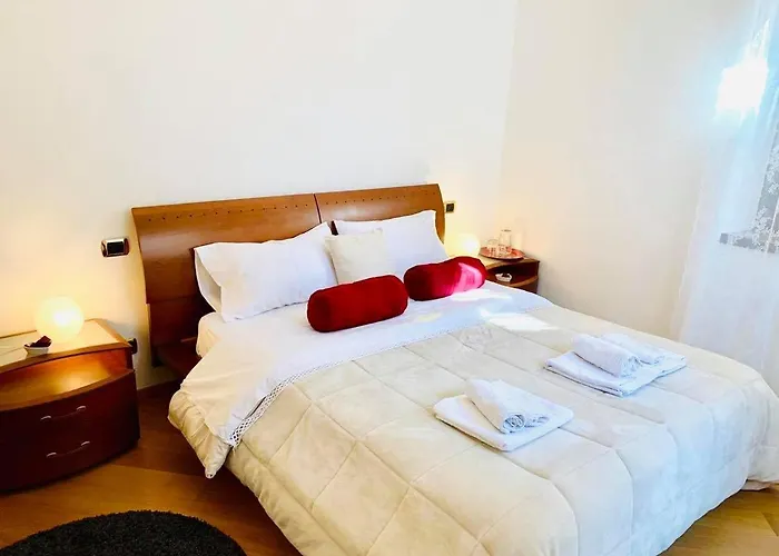 Accanto Ai Mercatini Di Natale Apartment Trento